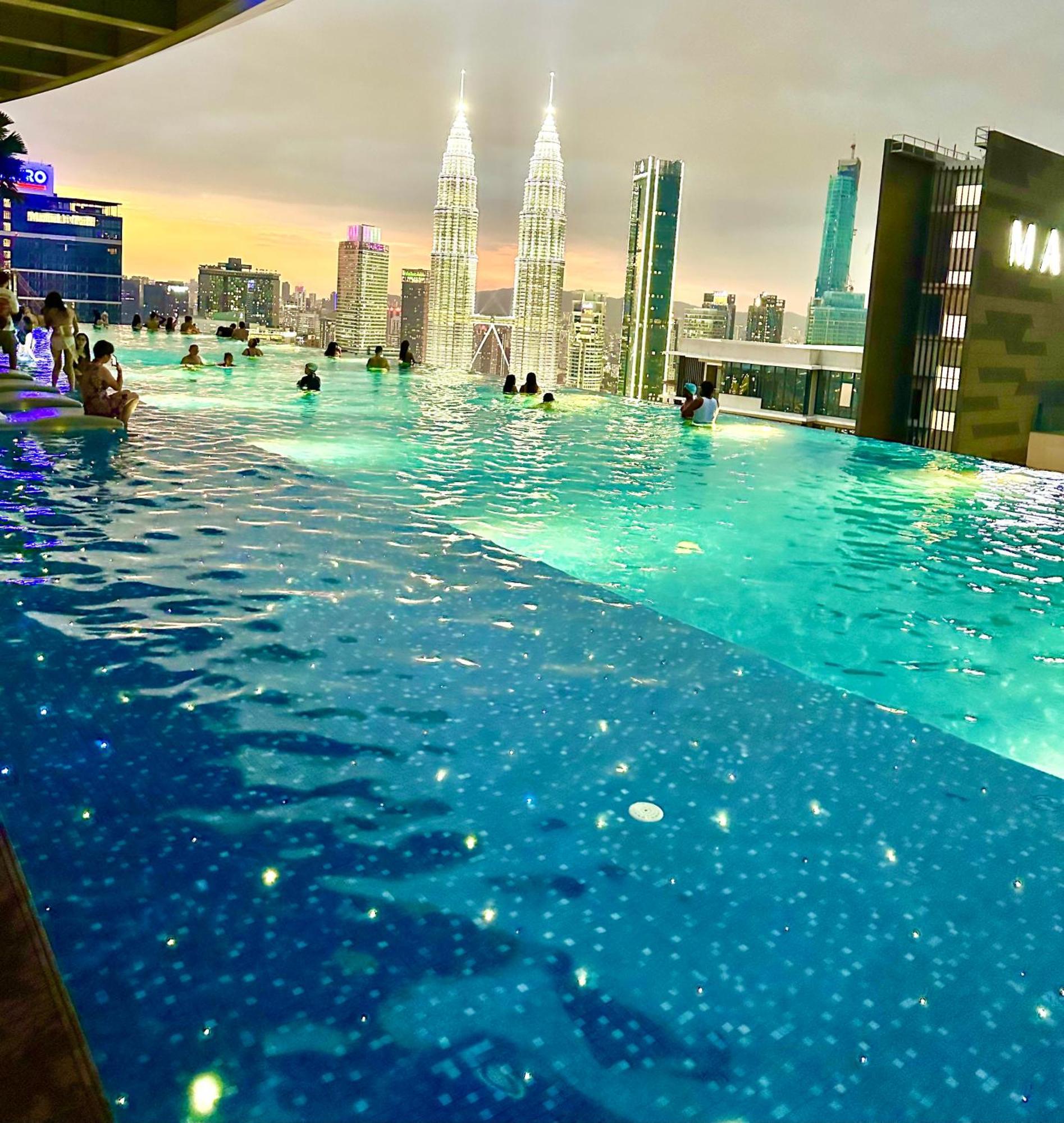 Eaton Service Apartment At Klcc Kuala Lumpur Exterior photo